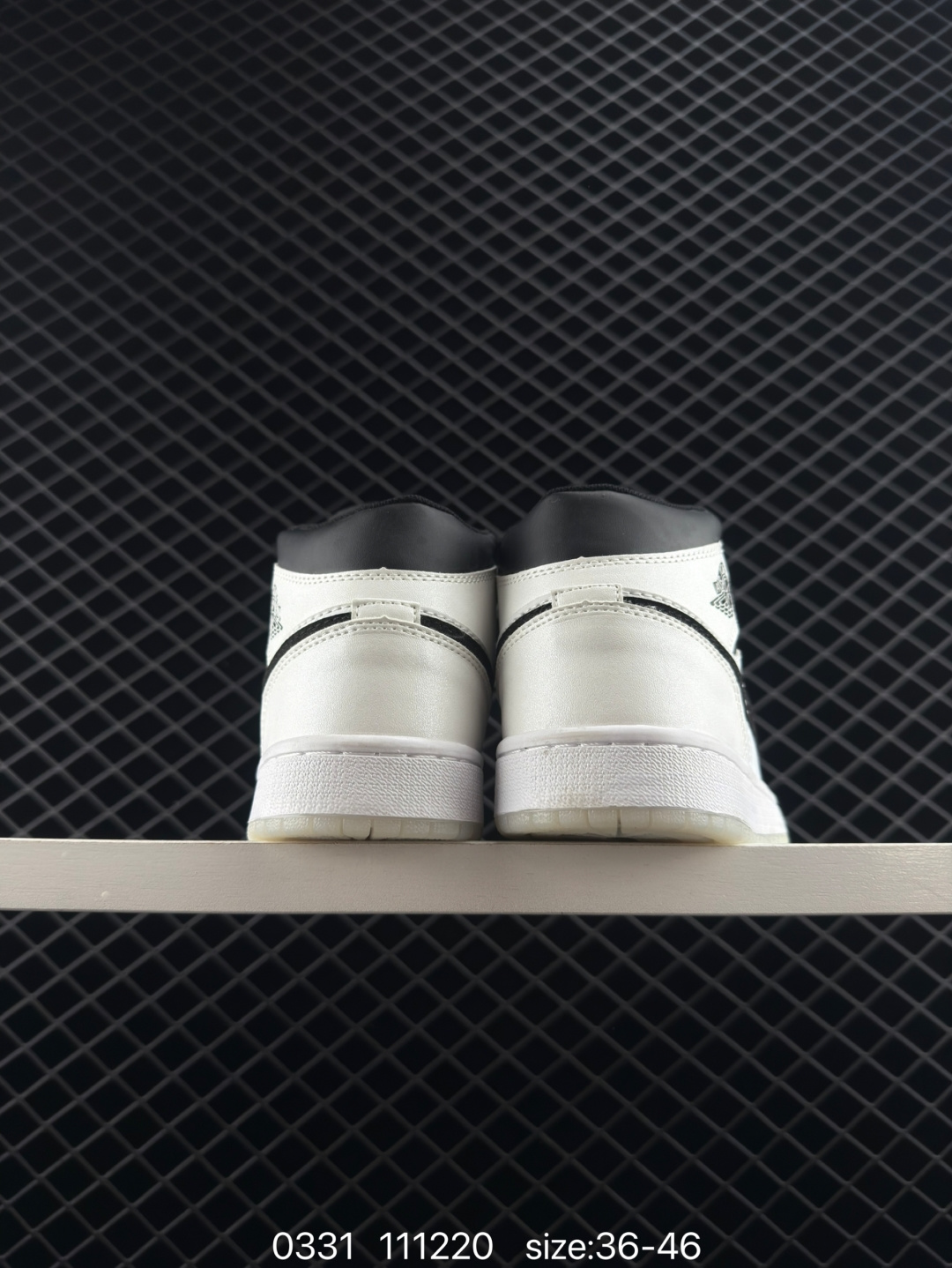 Nike Air Jordan 1 Retro Mid